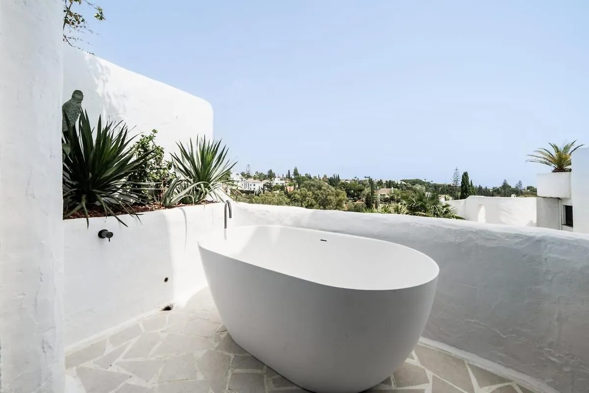 Casa Kalo Duplex Penthouse Rooftop Puente Romano Marbella Apartment